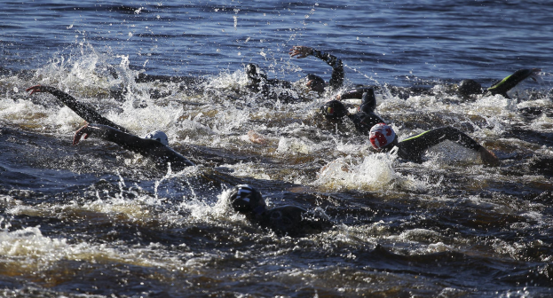 Triathletin Kaidi Kivioja bricht in ihrem ersten Ironman-Wettkampf den estnischen Rekord