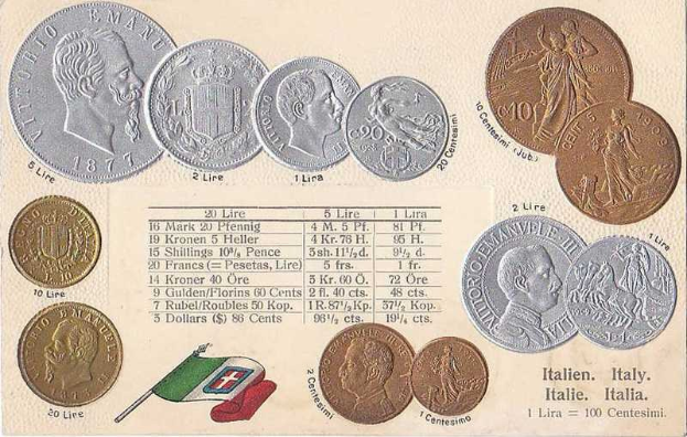 Eine Sammlung italienischer Münzen von 1877-1910, darunter mehrere 20-Lire-Münzen, die in einer Reihe mit Text und Porträts angeordnet sind und von zwei Flaggen am unteren Rand begleitet werden, darunter die italienische Flagge.