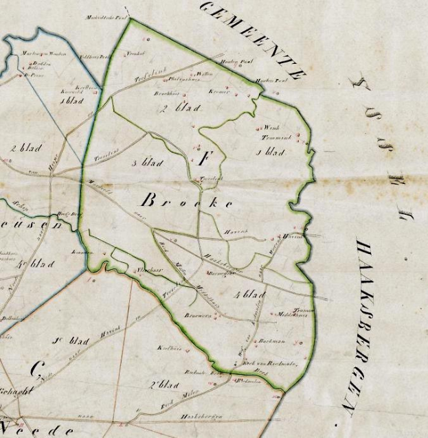Detailierte alte Stadtplan von Broke Stadt, der Straßen, Gebäude, Landmarken und Text mit zusätzlichen Informationen wie Bevölkerung und Straßen zeigt.